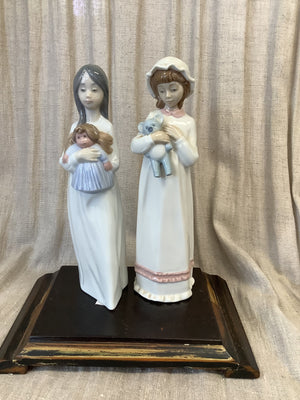 Nao Porcelain Figurines