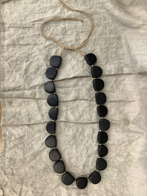 Sandy Necklace - Stone / Black / Aqua