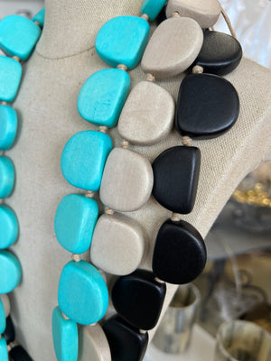 Sandy Necklace - Stone / Black / Aqua