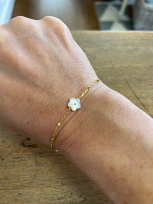 ZAG Florette Bracelet - Gold / Mother of Pearl