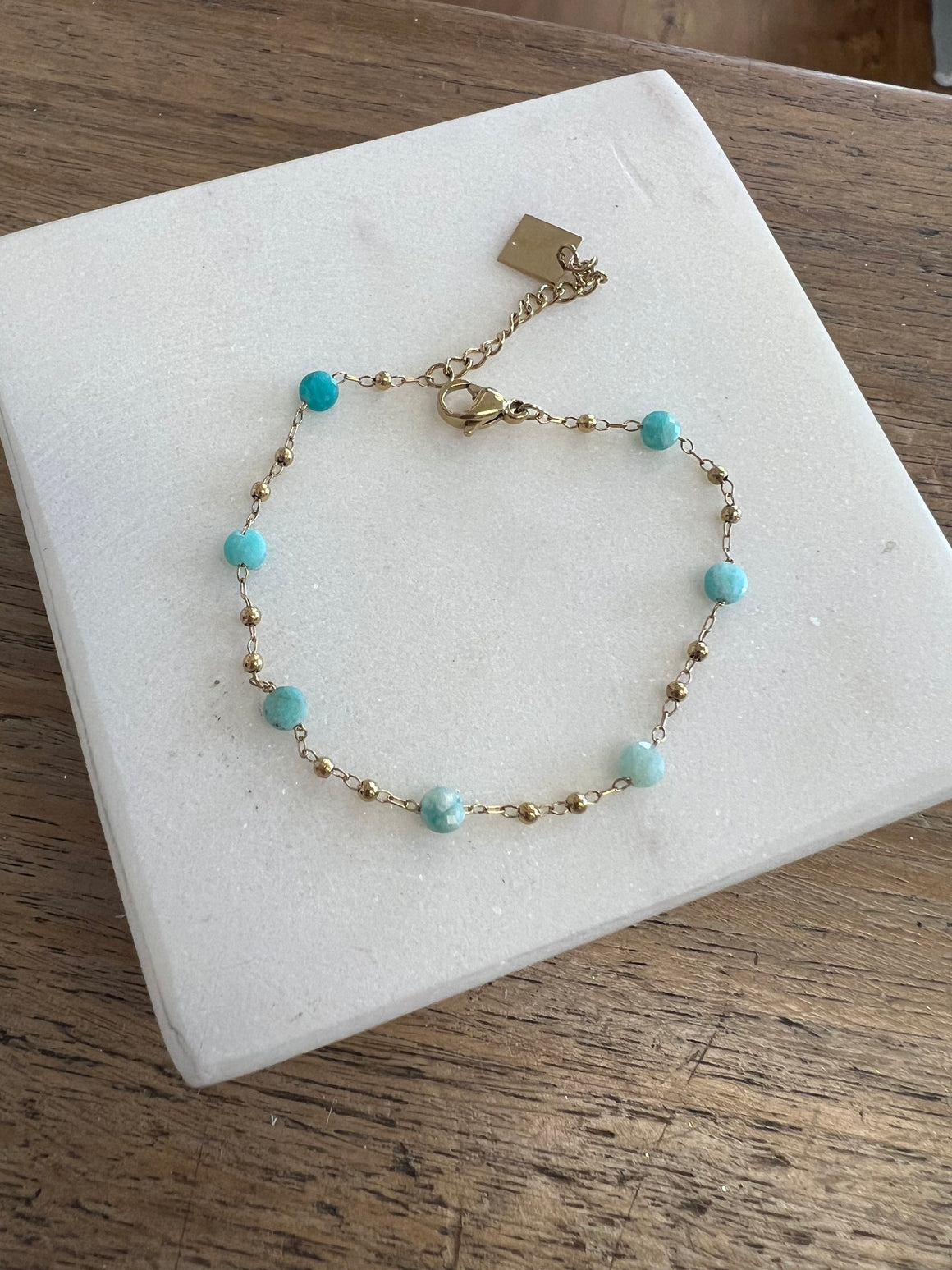 ZAG Louanne Bracelet - Gold & Amazonite