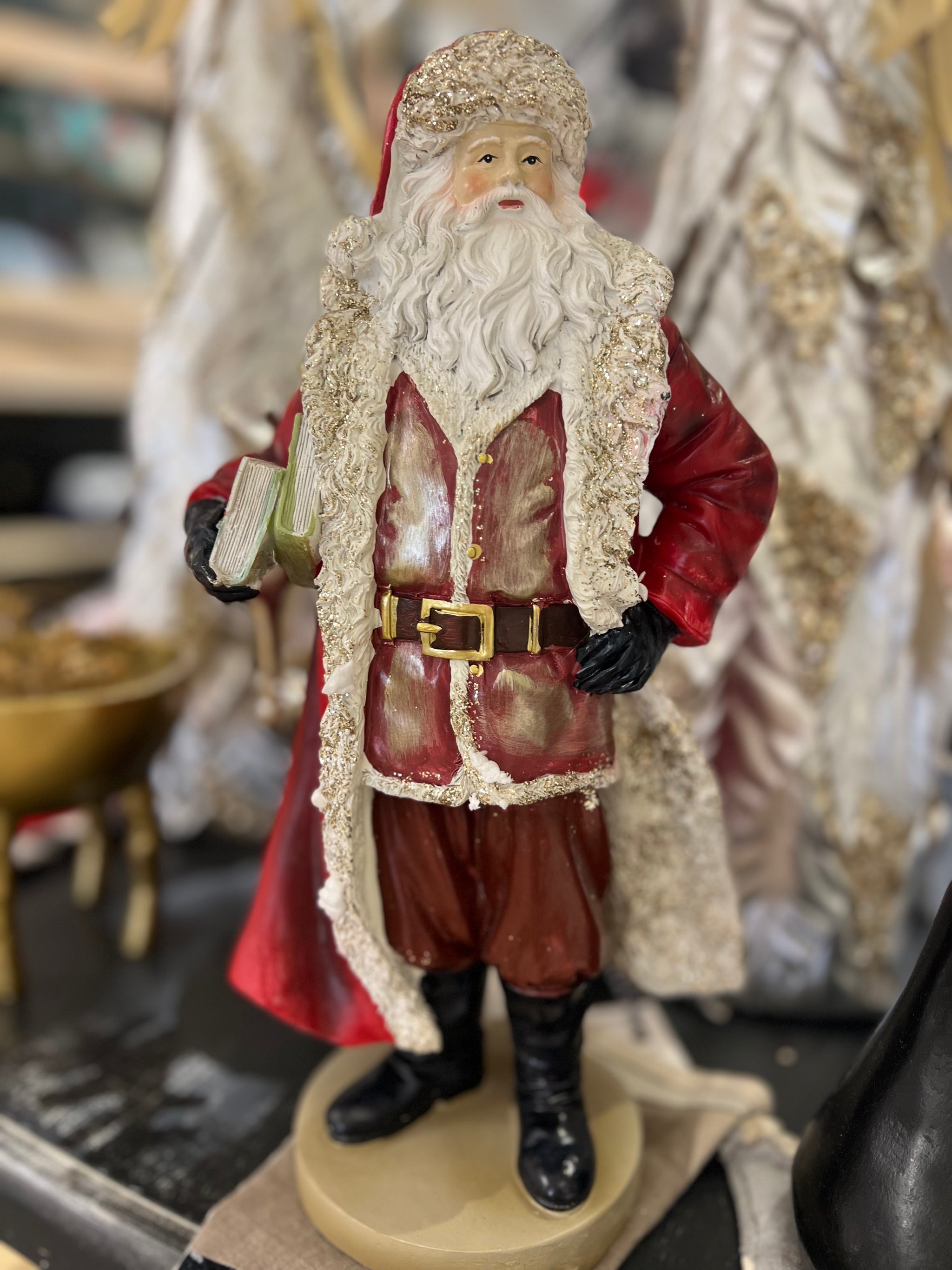 Traditional Santa statue - Red
