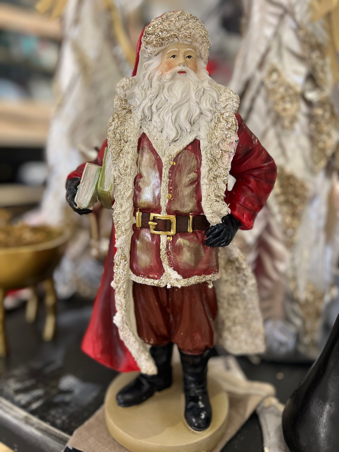 Traditional Santa statue - Red