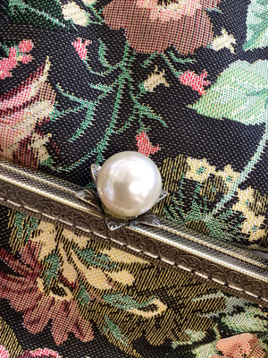 Marie Antoinette Purse with Handle & Pearl Clasp (Antique Gold & Floral)