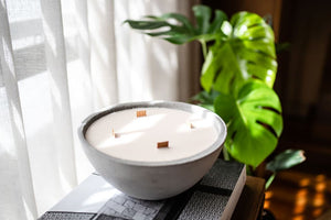 Large Grey Concrete Candle - New York Scent by Lumen and Luxe