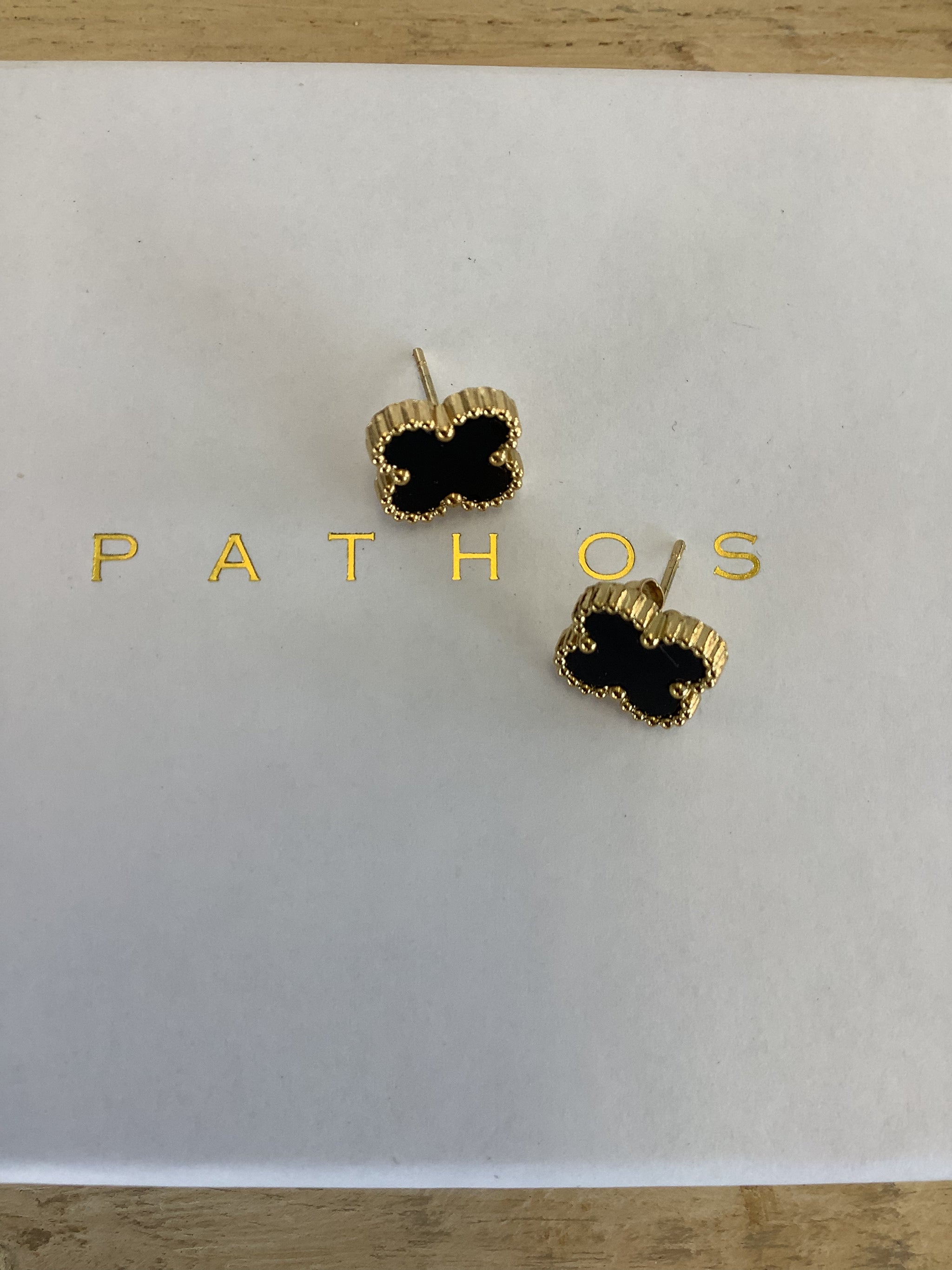 Black clover earrings deals